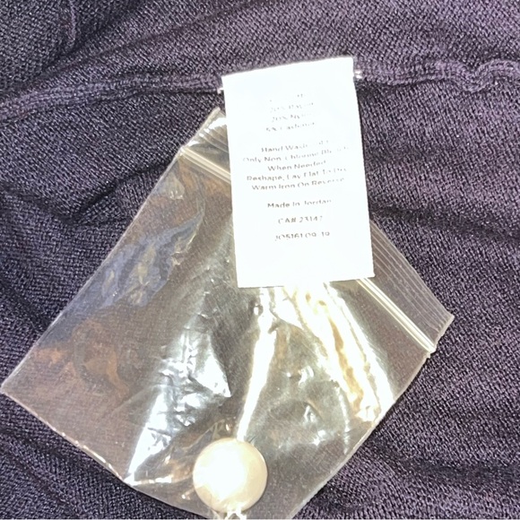 Talbots elegant sweater - Picture 11 of 12